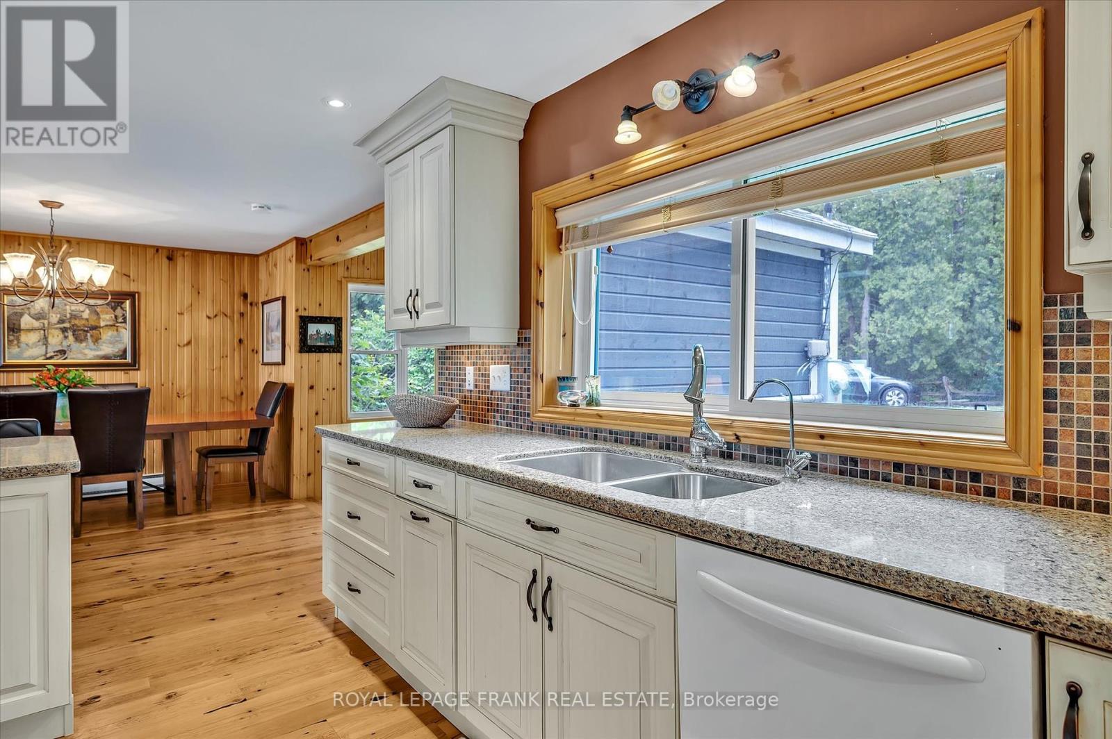 1786 South Bayshore Road E, Douro-Dummer, Ontario  K0L 2H0 - Photo 14 - X12242037