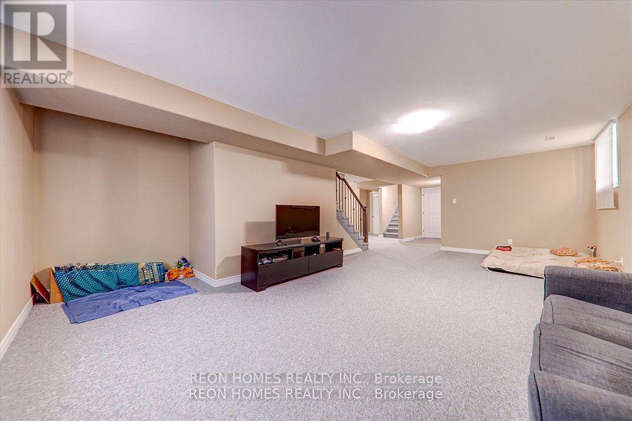 42 York Drive, Peterborough North (North), Ontario  K9H 5B9 - Photo 30 - X12241877