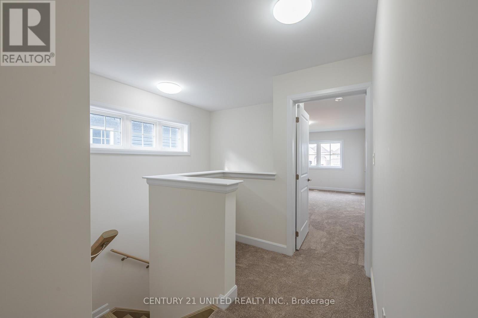 319 Mullighan Gardens, Peterborough North (North), Ontario  K9K 0H2 - Photo 11 - X12242211
