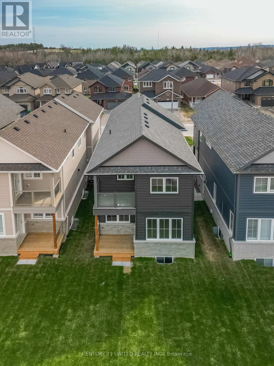 319 Mullighan Gardens, Peterborough North (North), Ontario  K9K 0H2 - Photo 24 - X12242211
