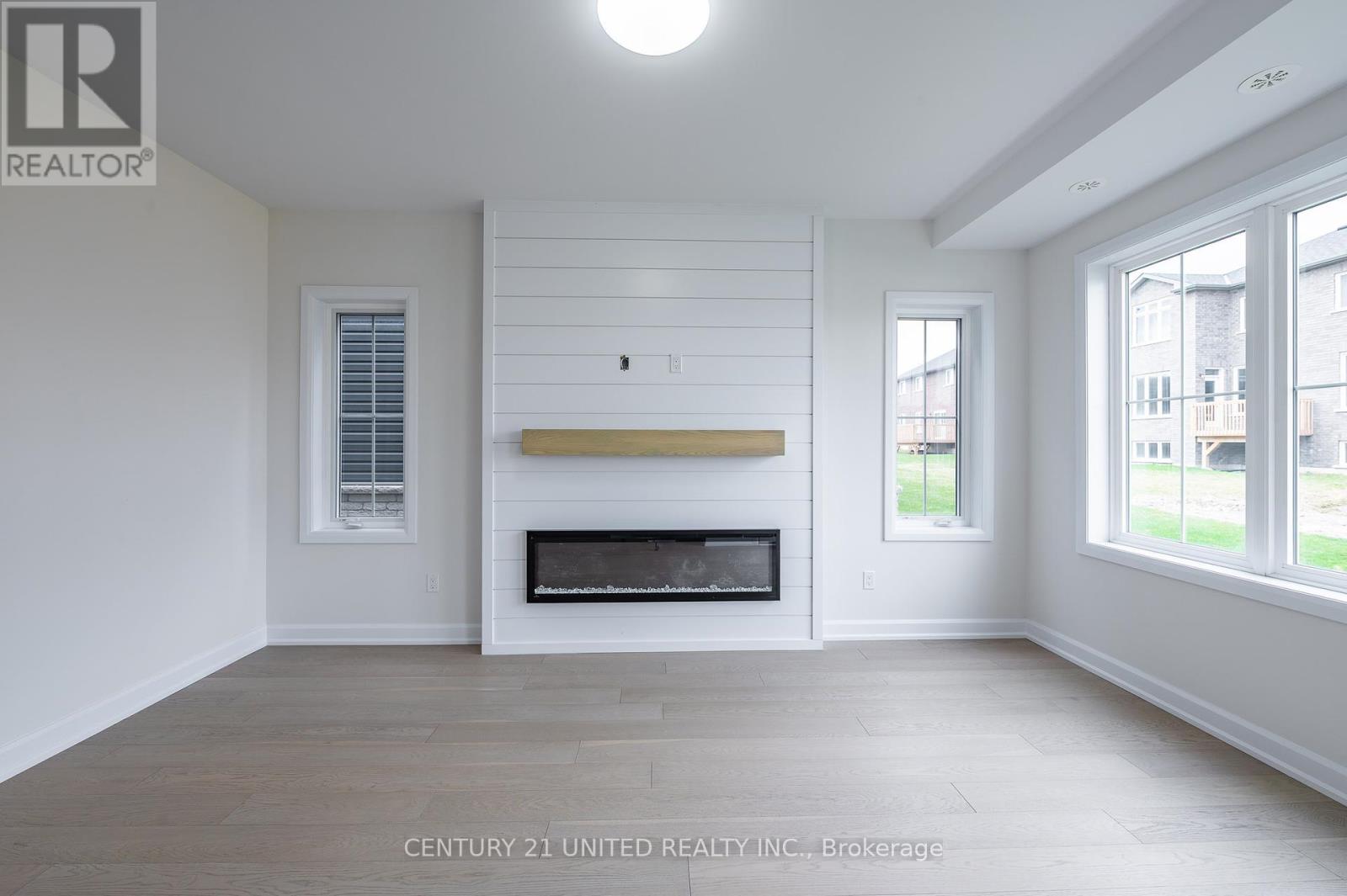 319 Mullighan Gardens, Peterborough North (North), Ontario  K9K 0H2 - Photo 7 - X12242211