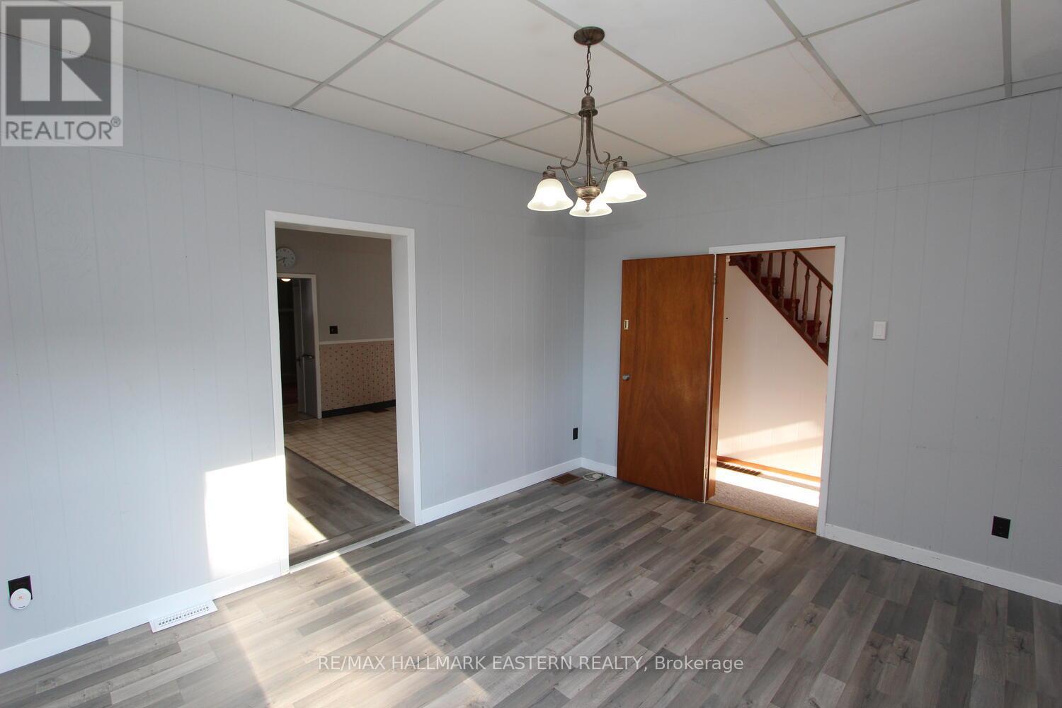 67 Front Street S, Trent Hills (Campbellford), Ontario  K0L 1L0 - Photo 8 - X12242224