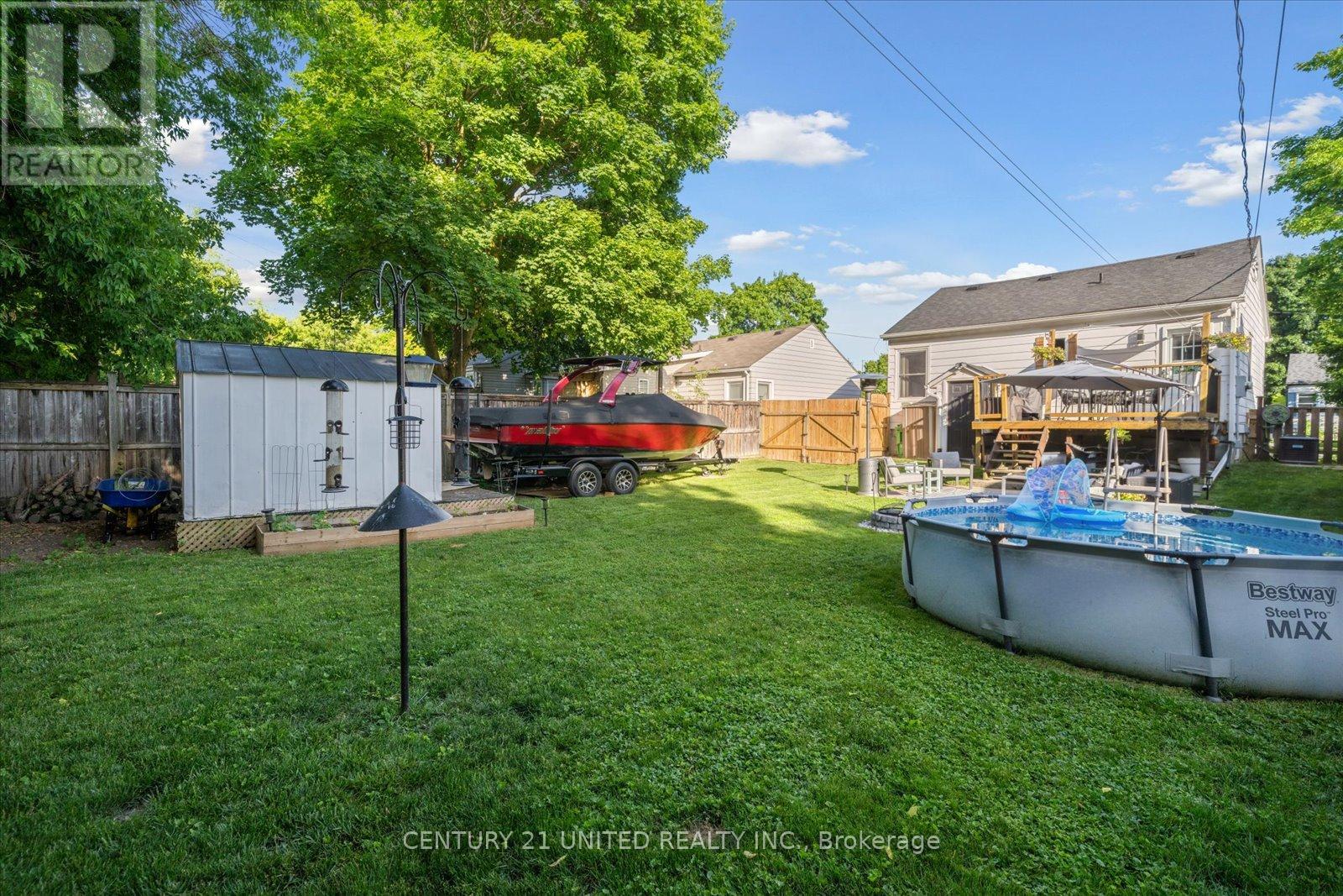 748 Brown Street, Peterborough Central (South), Ontario  K9J 4K8 - Photo 42 - X12242348