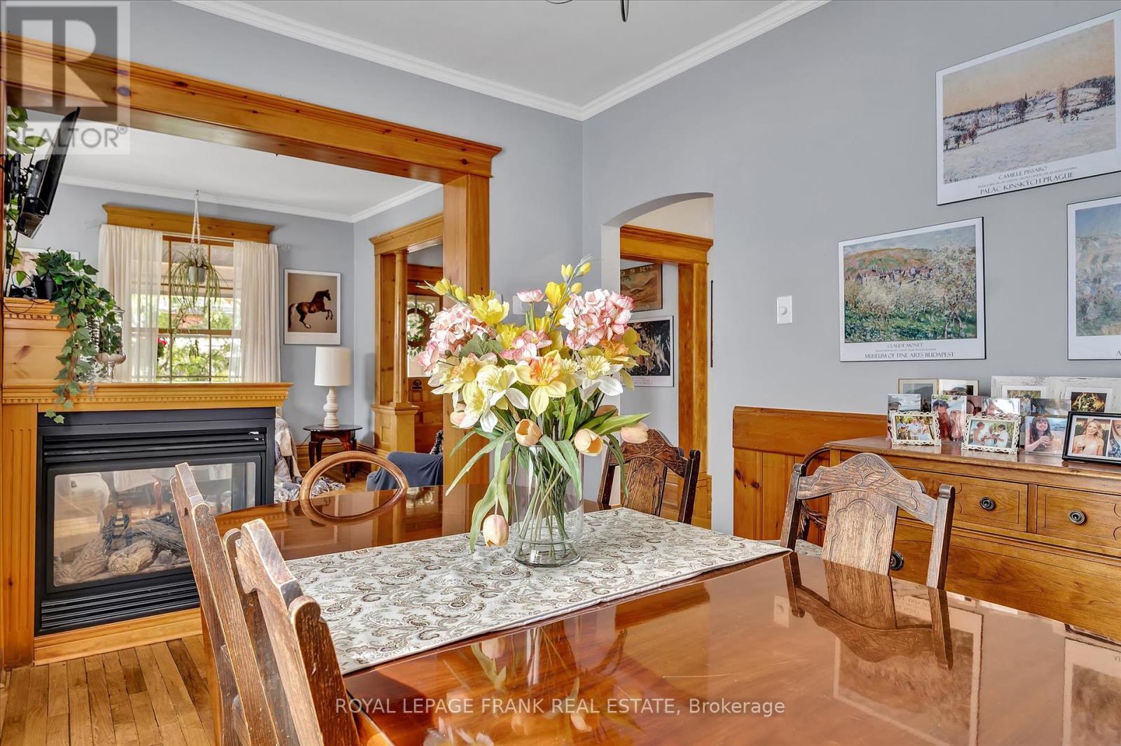 46 Sophia Street, Peterborough East (Central), Ontario  K9H 1E1 - Photo 13 - X12242393
