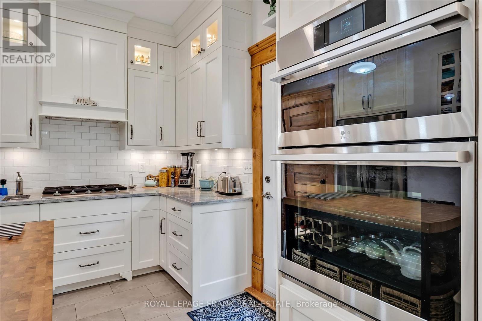 46 Sophia Street, Peterborough East (Central), Ontario  K9H 1E1 - Photo 20 - X12242393