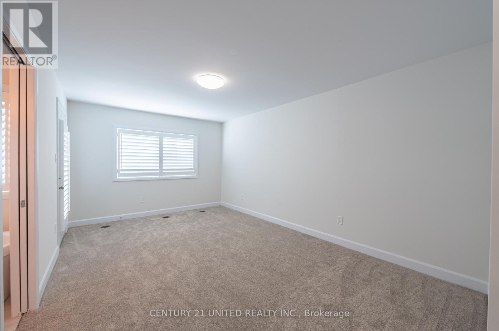 313 Mullighan Gardens, Peterborough North (North), Ontario  K9K 0G3 - Photo 17 - X12242404