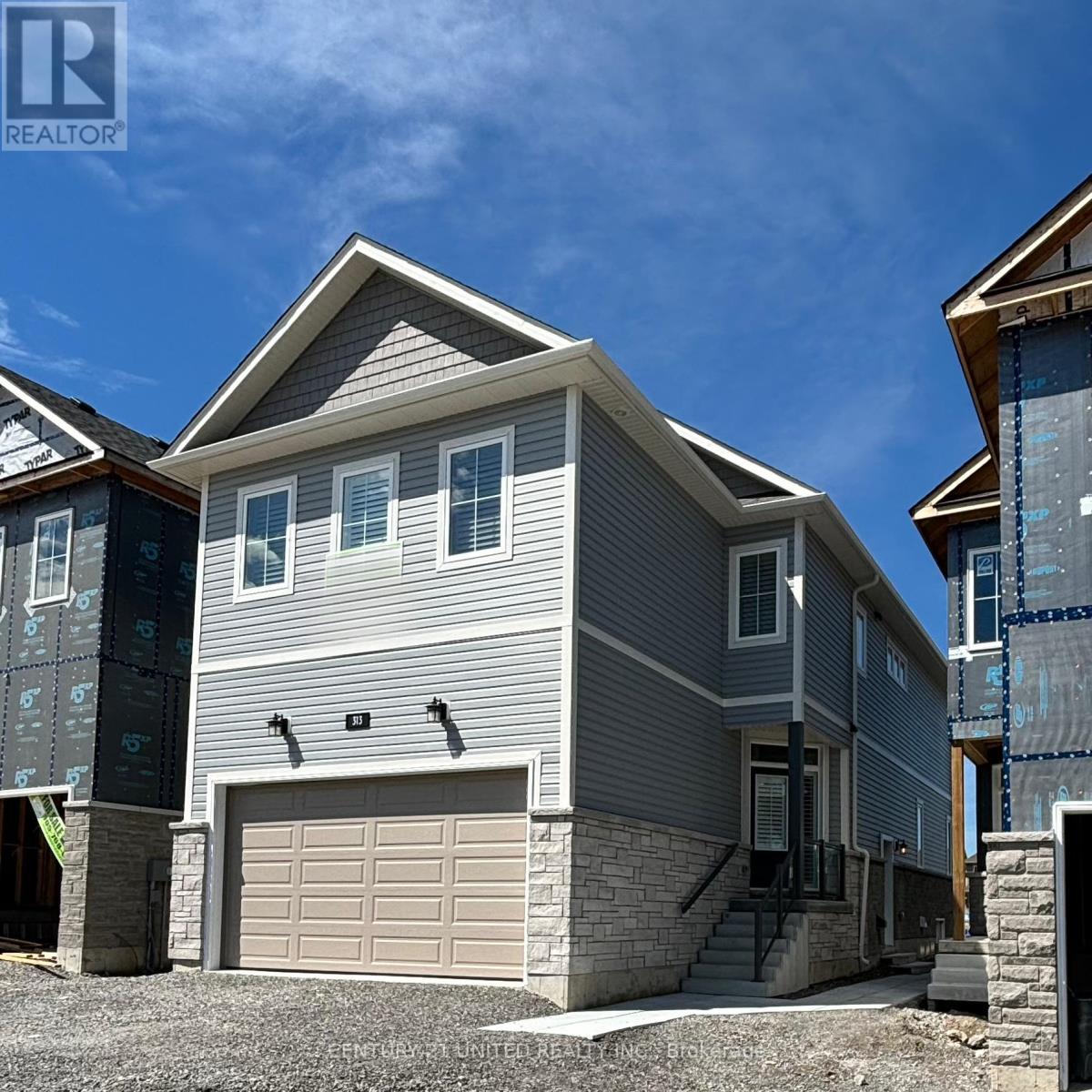 313 Mullighan Gardens, Peterborough North (North), Ontario  K9K 0G3 - Photo 2 - X12242404