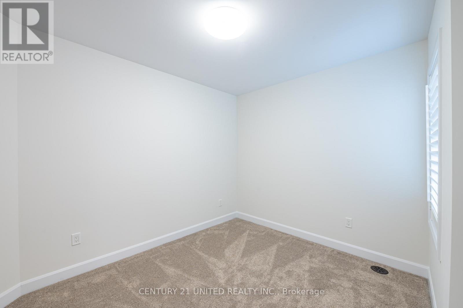 313 Mullighan Gardens, Peterborough North (North), Ontario  K9K 0G3 - Photo 28 - X12242404