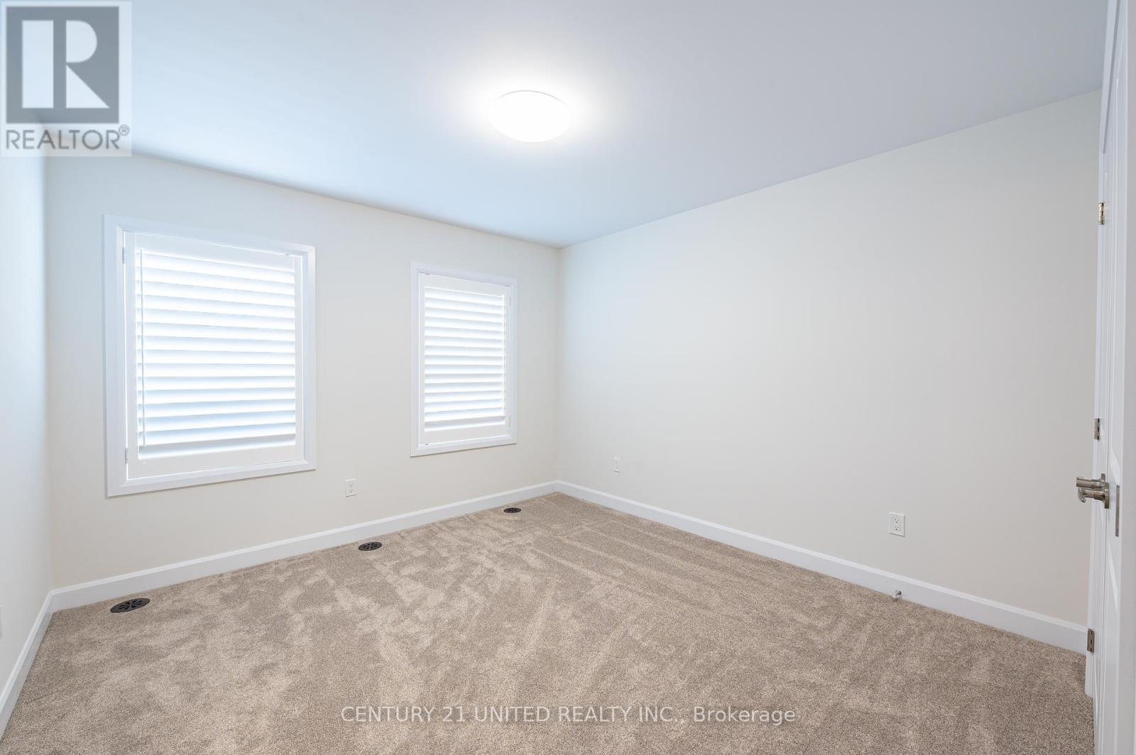 313 Mullighan Gardens, Peterborough North (North), Ontario  K9K 0G3 - Photo 30 - X12242404