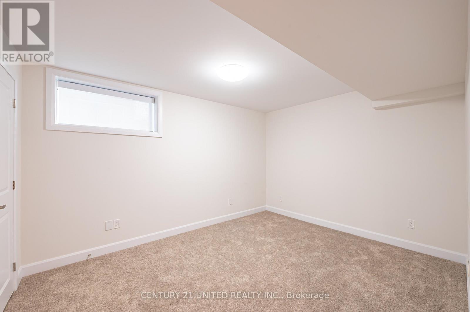 313 Mullighan Gardens, Peterborough North (North), Ontario  K9K 0G3 - Photo 38 - X12242404