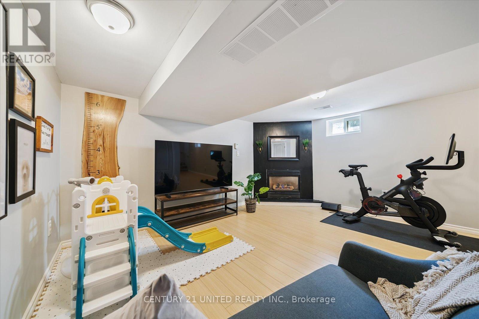532 Hamilton Street, Peterborough South (West), Ontario  K9J 4C1 - Photo 31 - X12242419