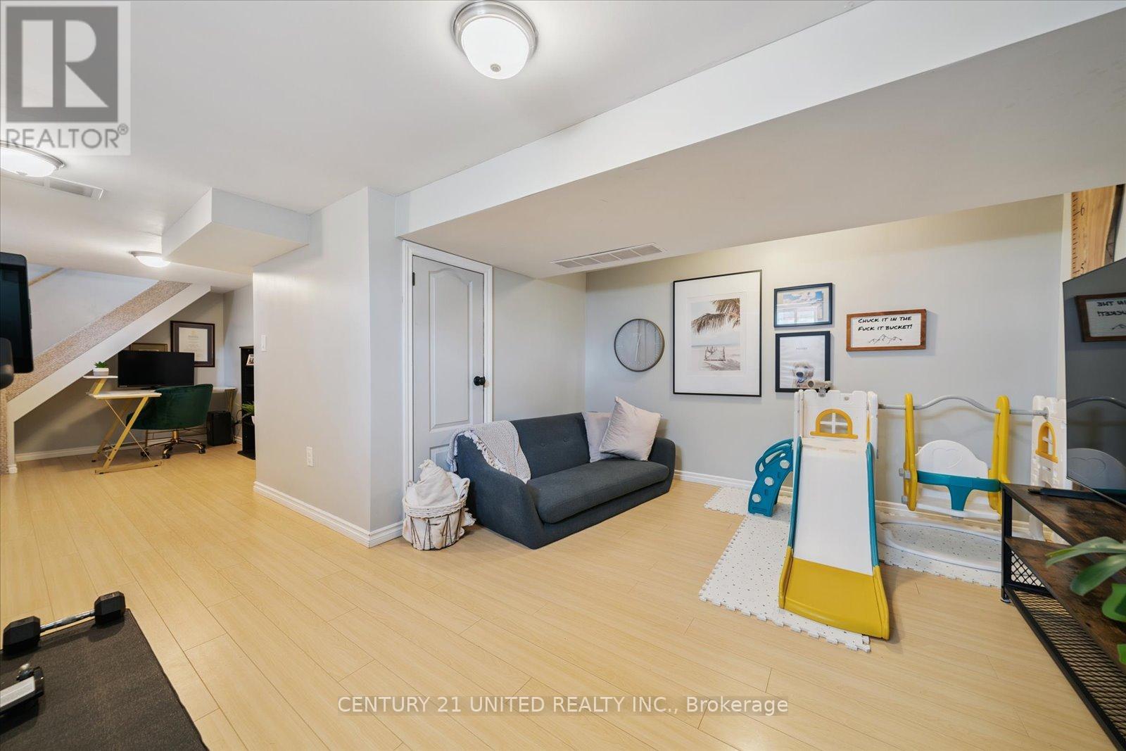 532 Hamilton Street, Peterborough South (West), Ontario  K9J 4C1 - Photo 34 - X12242419
