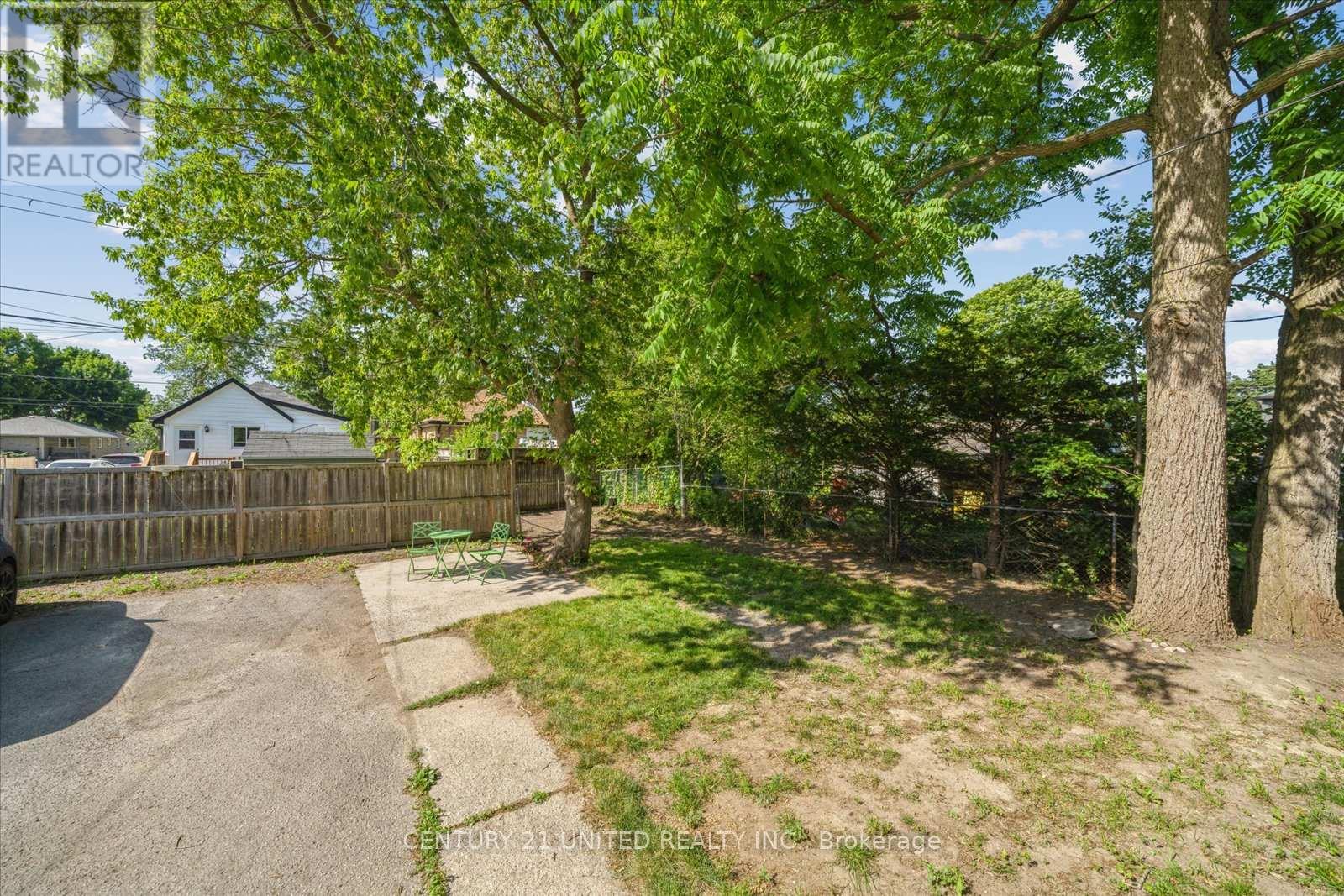 532 Hamilton Street, Peterborough South (West), Ontario  K9J 4C1 - Photo 44 - X12242419