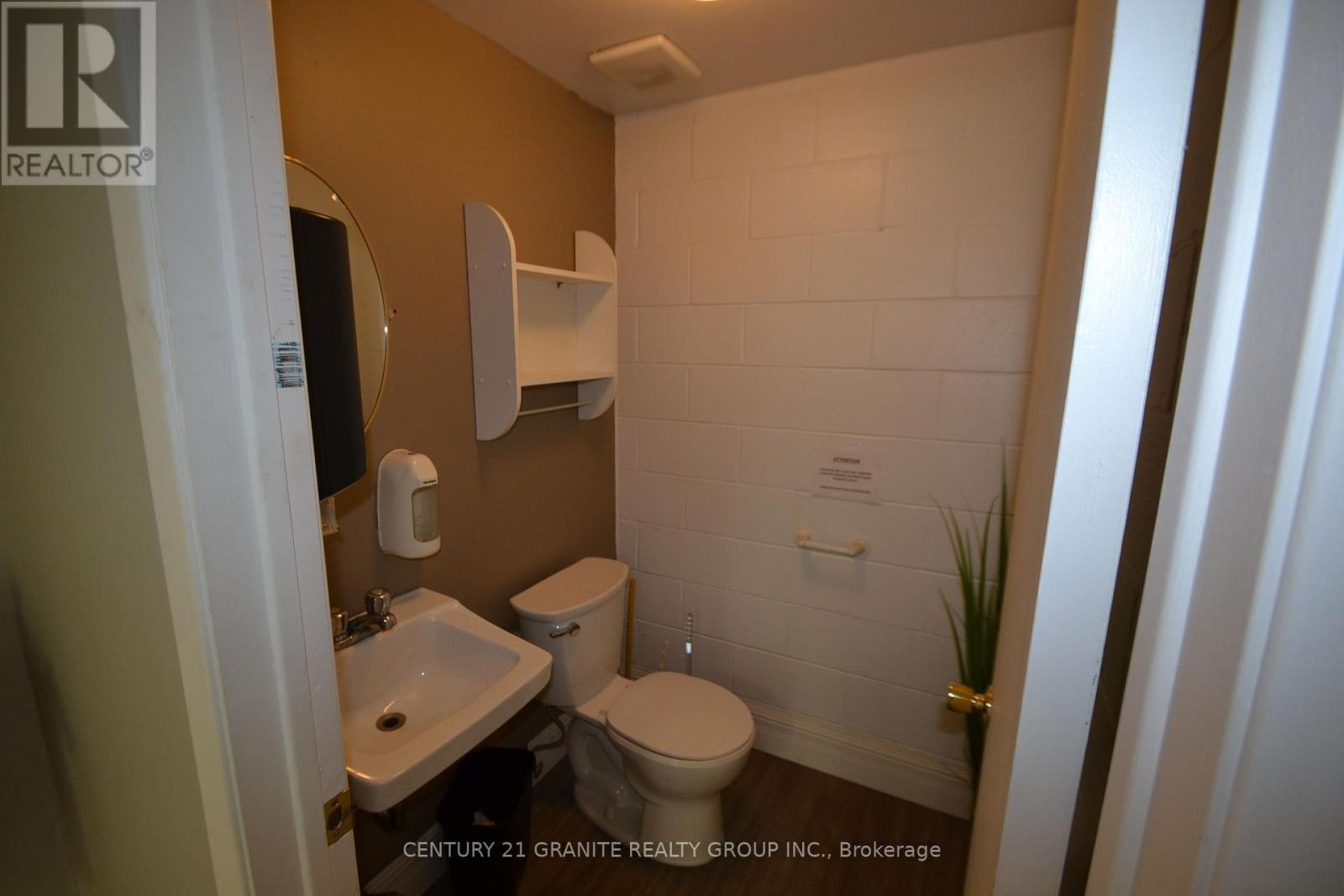 229 - 225-231 Hastings Street N, Bancroft (Bancroft Ward), Ontario  K0L 1C0 - Photo 16 - X12242437