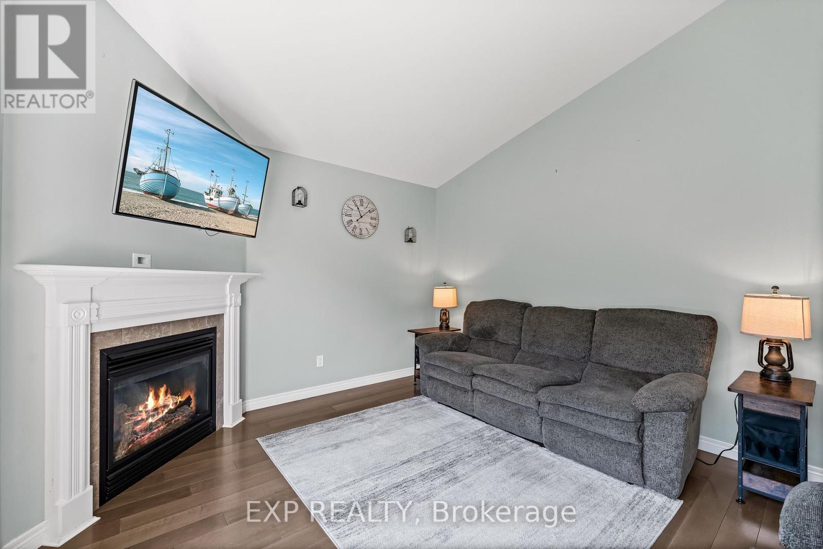 444 Florence Drive, Peterborough North (North), Ontario  K9J 0J1 - Photo 13 - X12242887