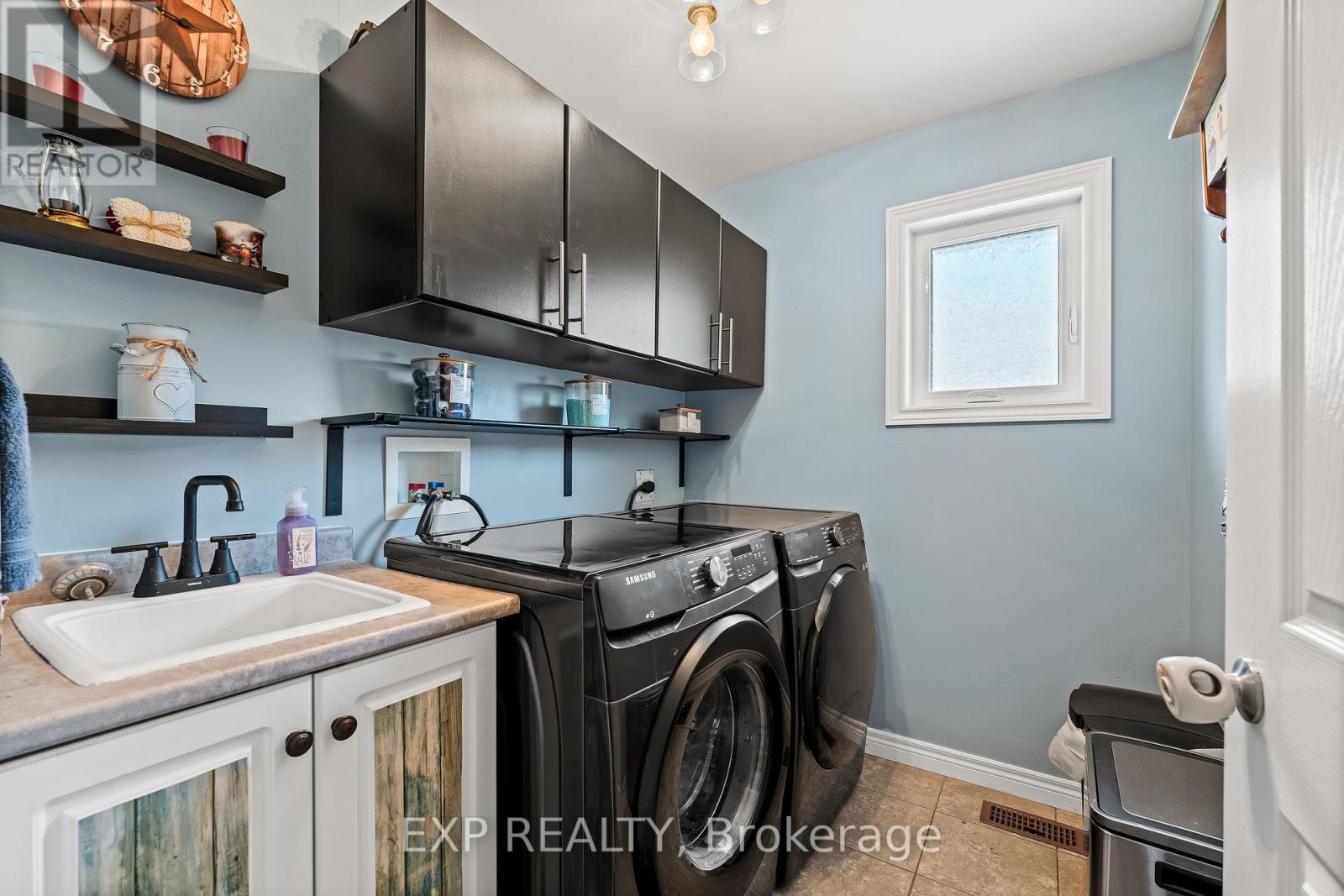 444 Florence Drive, Peterborough North (North), Ontario  K9J 0J1 - Photo 15 - X12242887