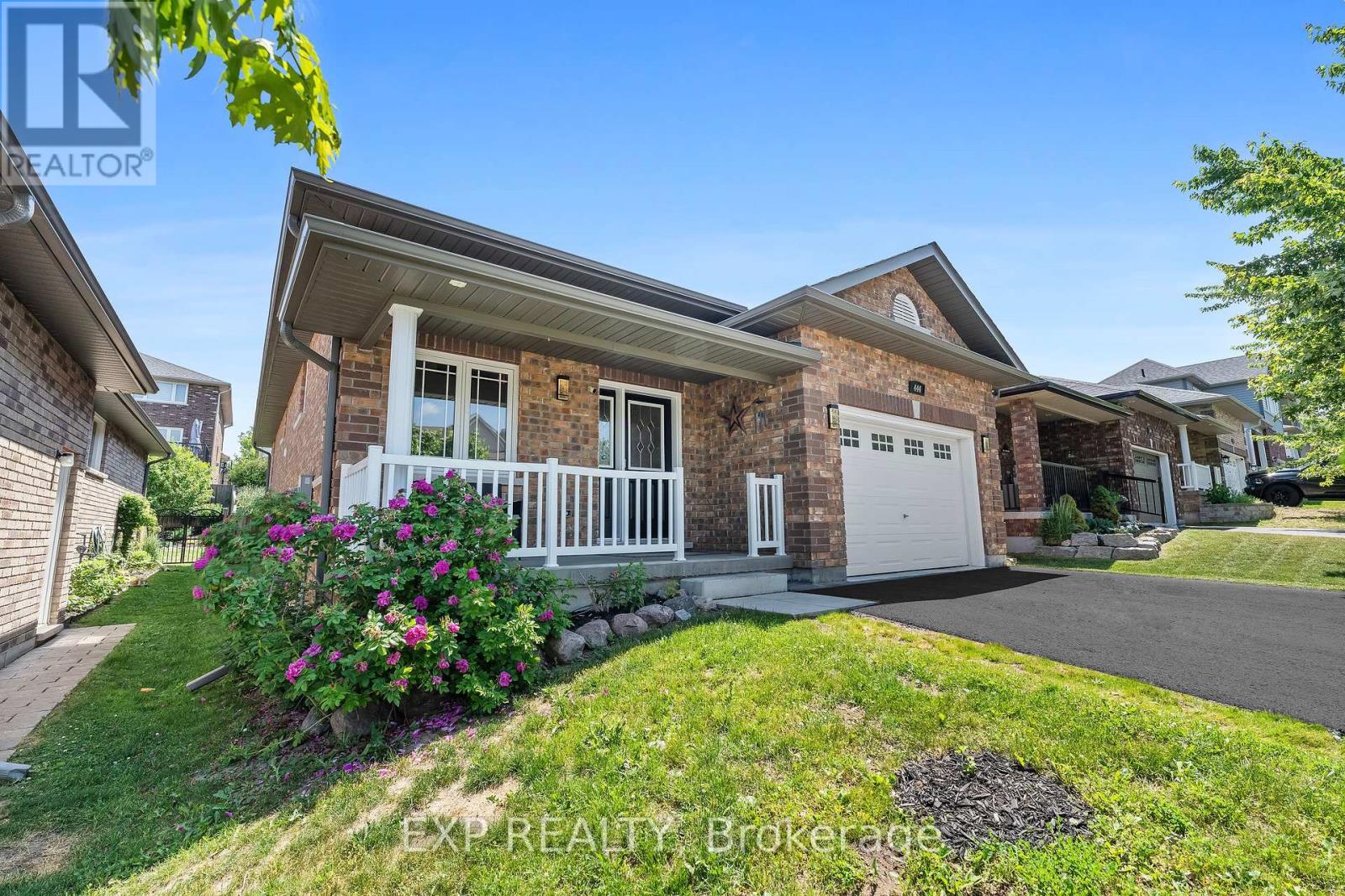 444 Florence Drive, Peterborough North (North), Ontario  K9J 0J1 - Photo 3 - X12242887