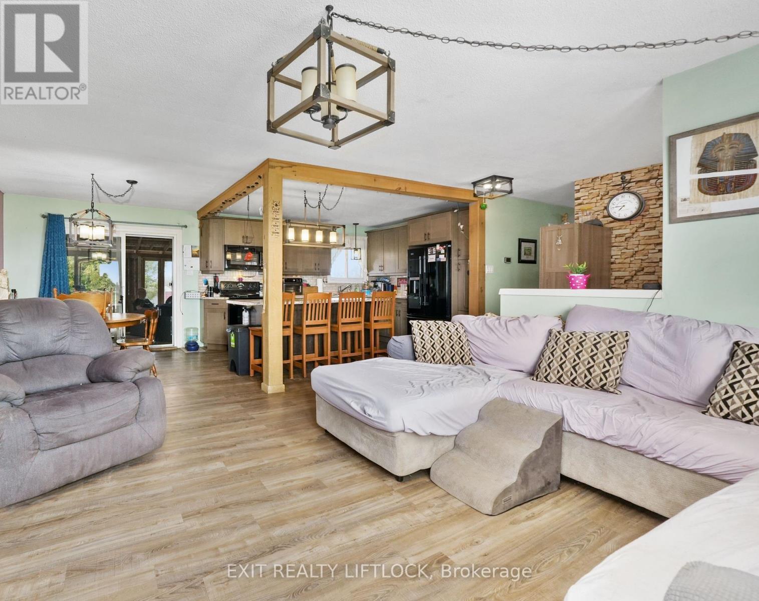 1688 Tara Road, Selwyn, Ontario  K0L 1T0 - Photo 9 - X12242953
