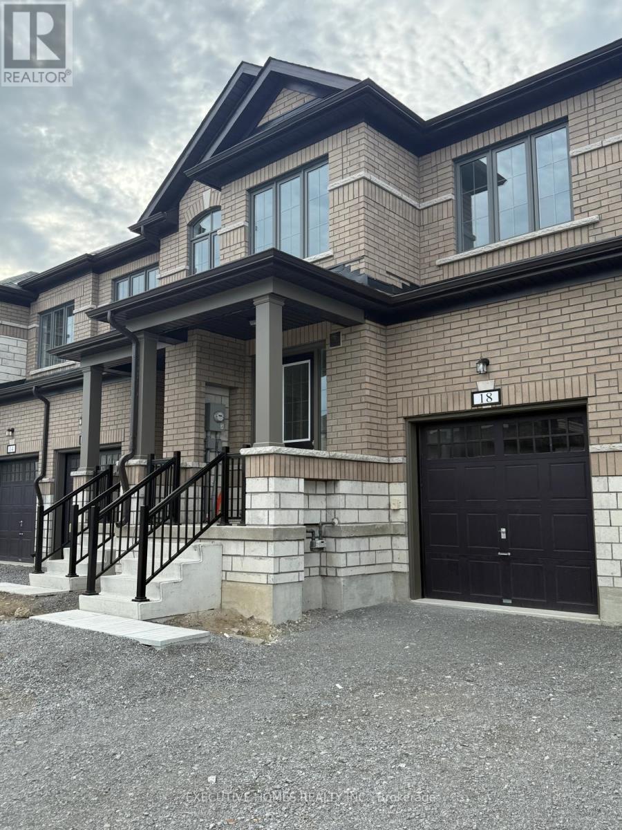 18 WALTERS STREET, kawartha lakes (lindsay), Ontario
