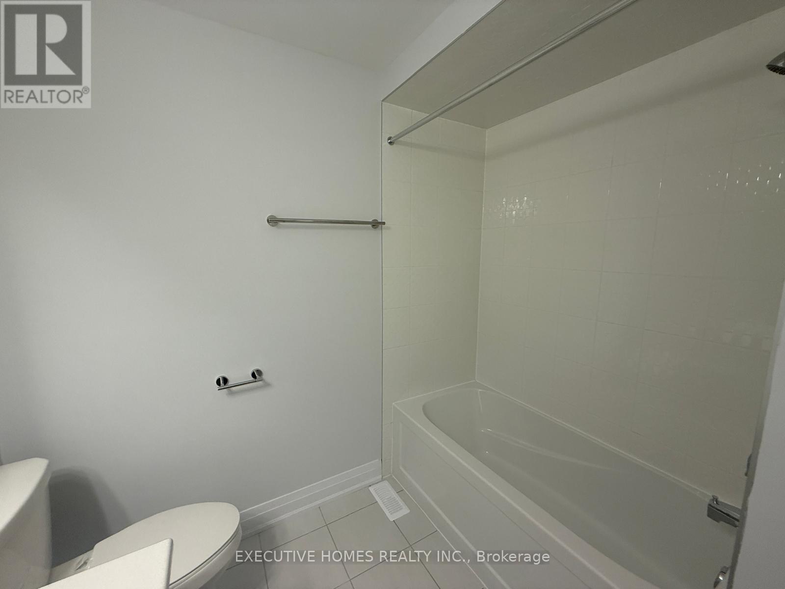 18 Walters Street, Kawartha Lakes (Lindsay), Ontario  K9V 6A9 - Photo 18 - X12242920
