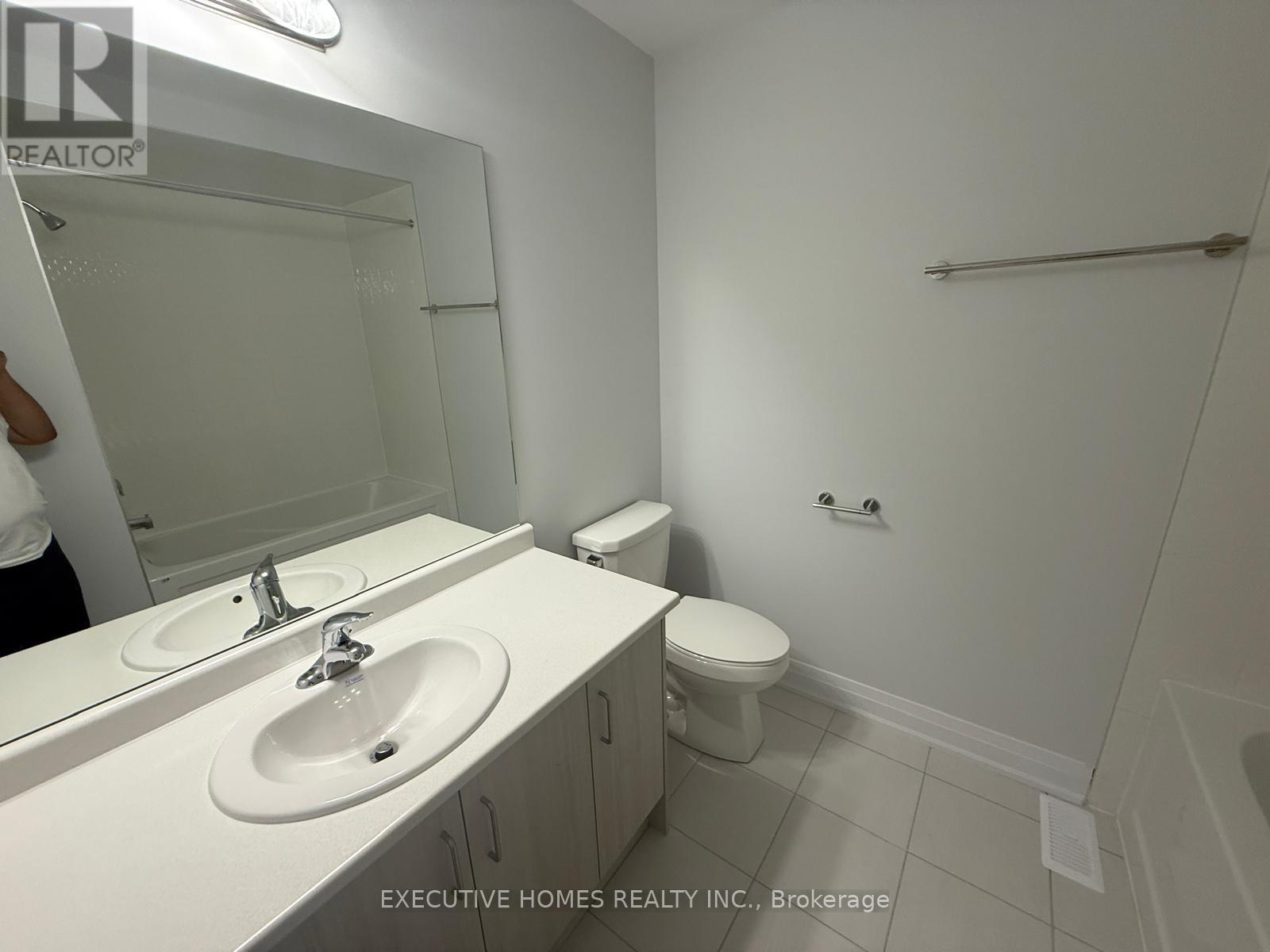 18 Walters Street, Kawartha Lakes (Lindsay), Ontario  K9V 6A9 - Photo 20 - X12242920