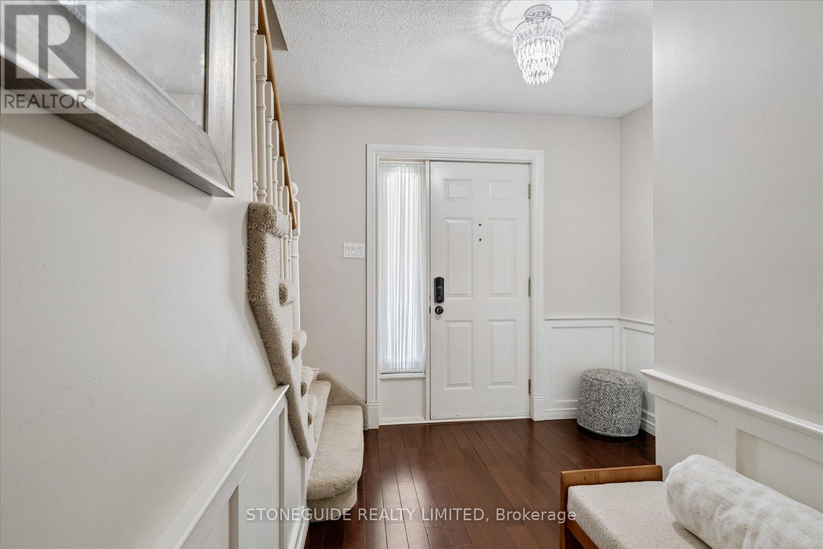 2541 Farmcrest Avenue, Peterborough East (South), Ontario  K9L 1R8 - Photo 17 - X12243587