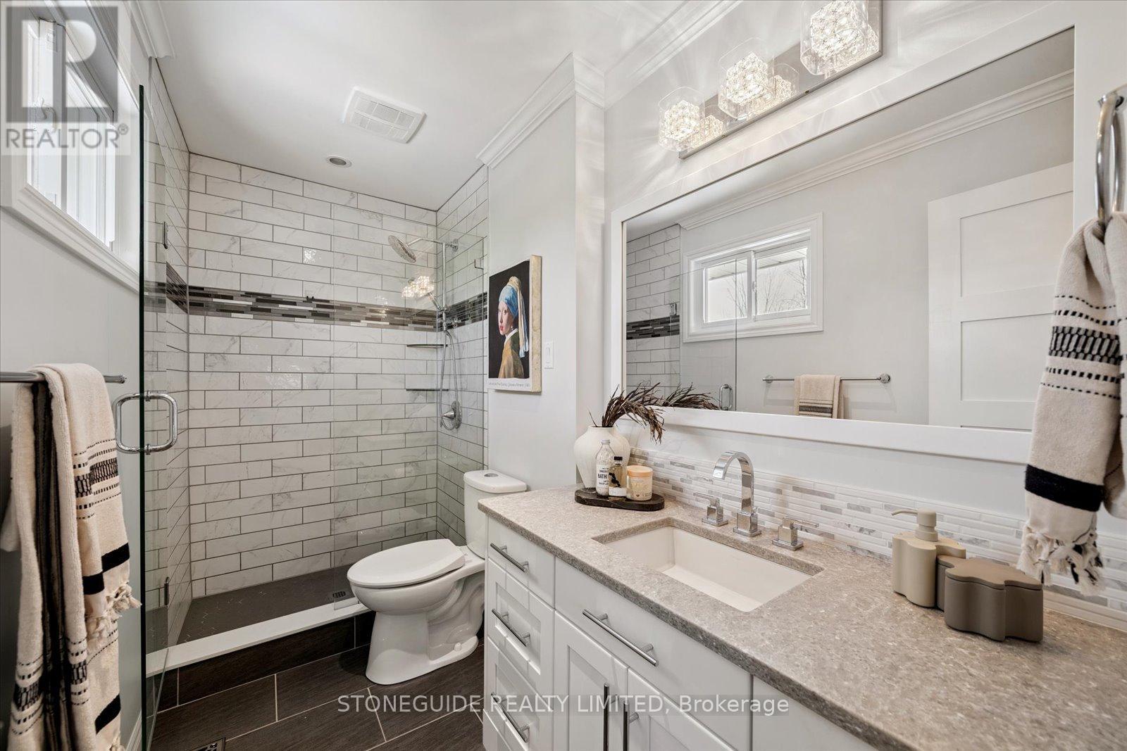 2541 Farmcrest Avenue, Peterborough East (South), Ontario  K9L 1R8 - Photo 22 - X12243587