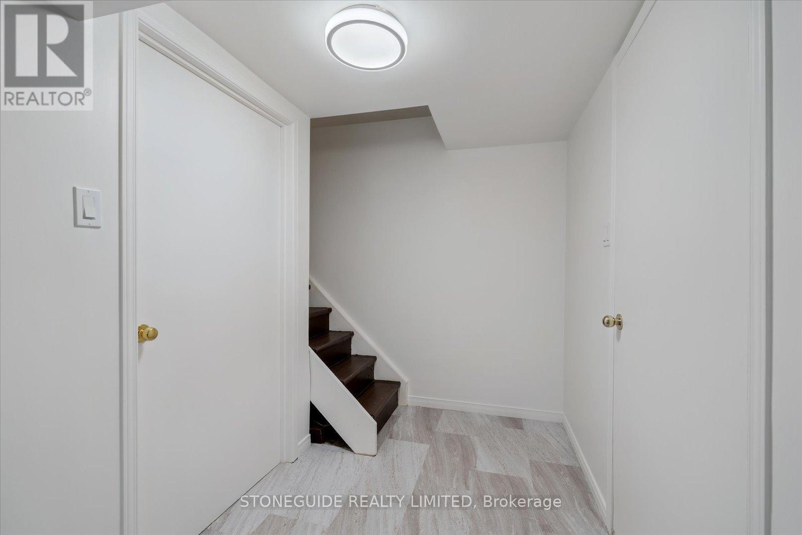 2541 Farmcrest Avenue, Peterborough East (South), Ontario  K9L 1R8 - Photo 29 - X12243587