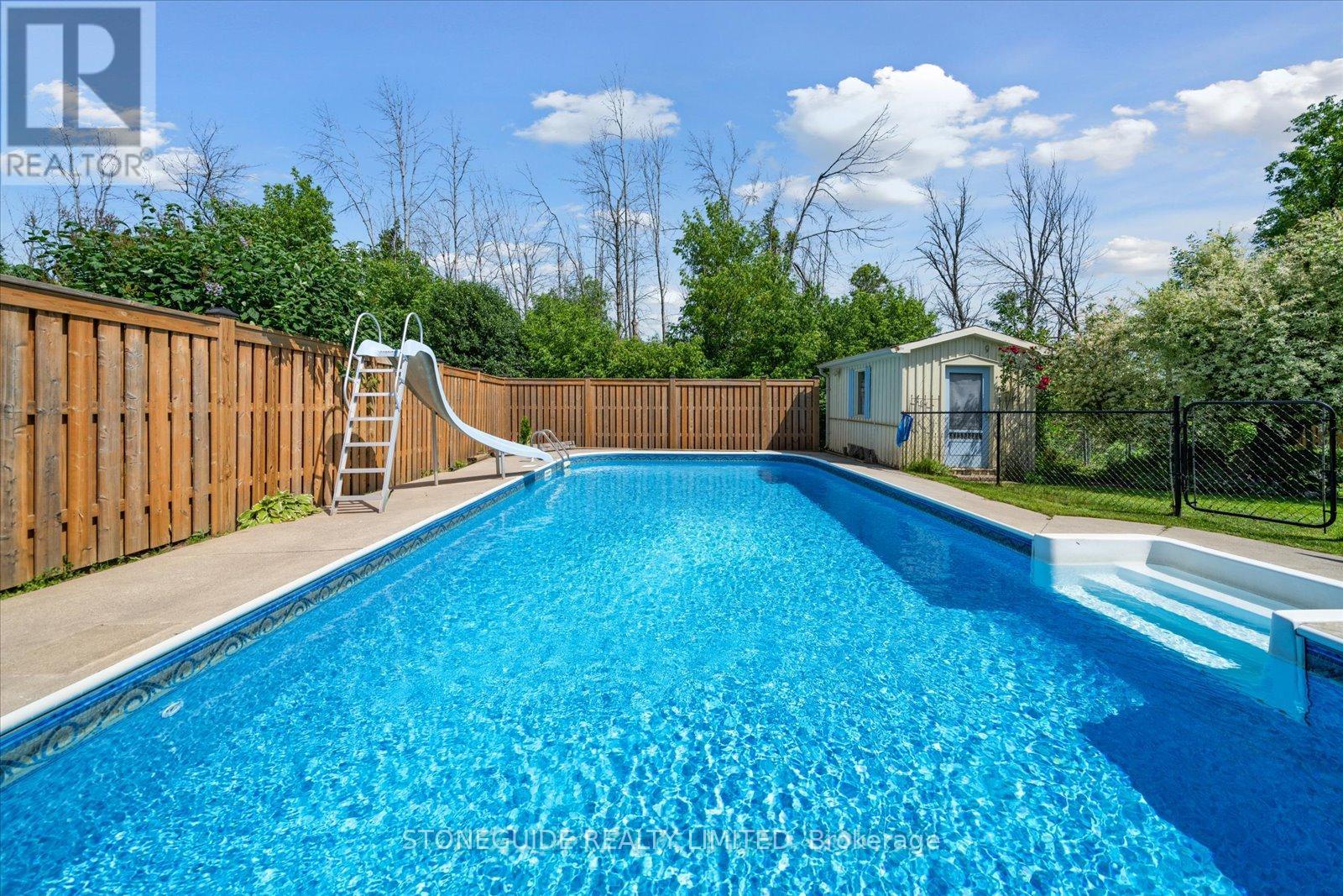 2541 Farmcrest Avenue, Peterborough East (South), Ontario  K9L 1R8 - Photo 36 - X12243587