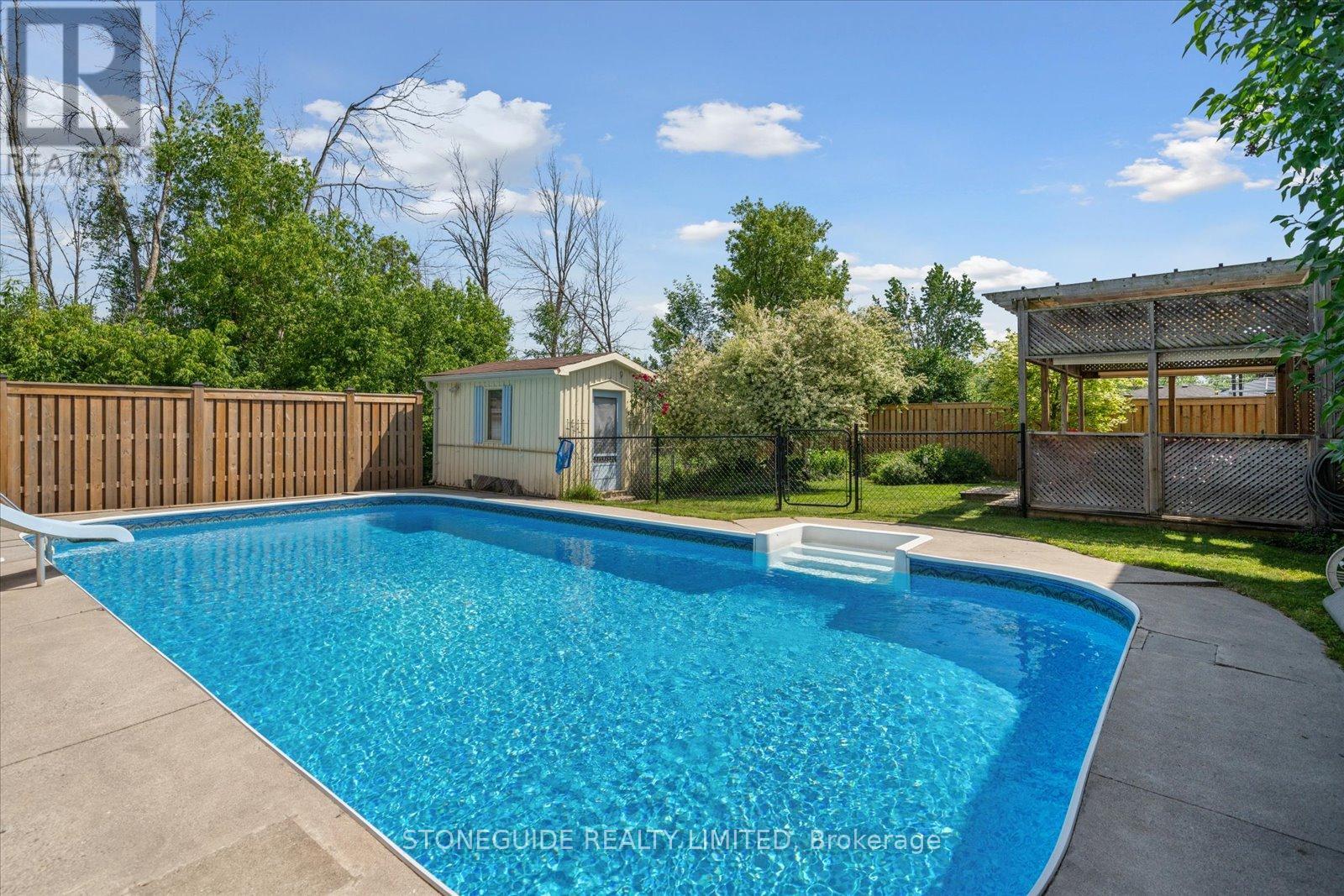 2541 Farmcrest Avenue, Peterborough East (South), Ontario  K9L 1R8 - Photo 37 - X12243587