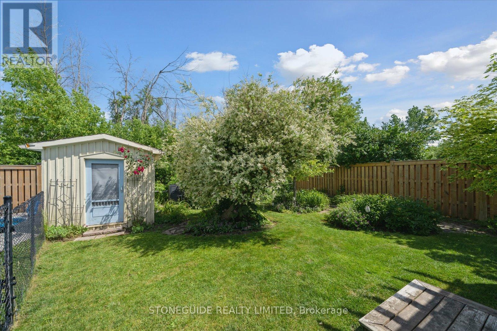2541 Farmcrest Avenue, Peterborough East (South), Ontario  K9L 1R8 - Photo 38 - X12243587