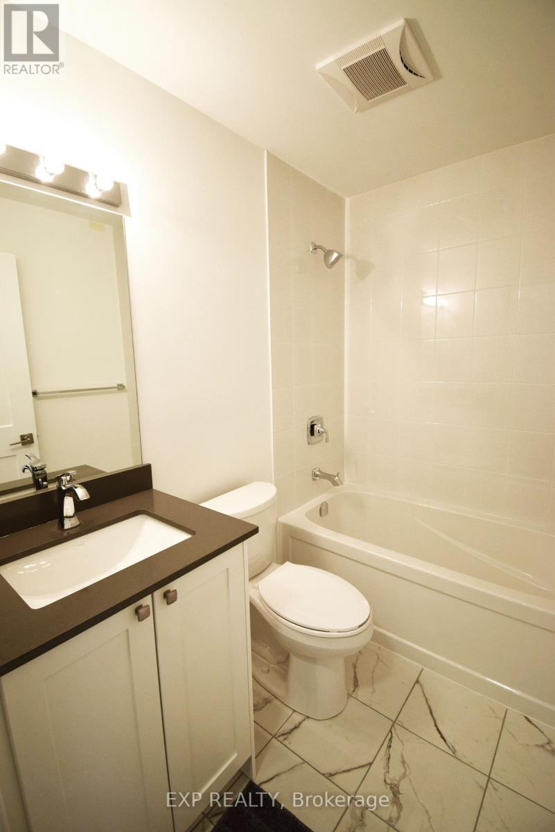 225 - 50 Lakebreeze Drive, Clarington (Newcastle), Ontario  L1B 0V9 - Photo 3 - E12243590
