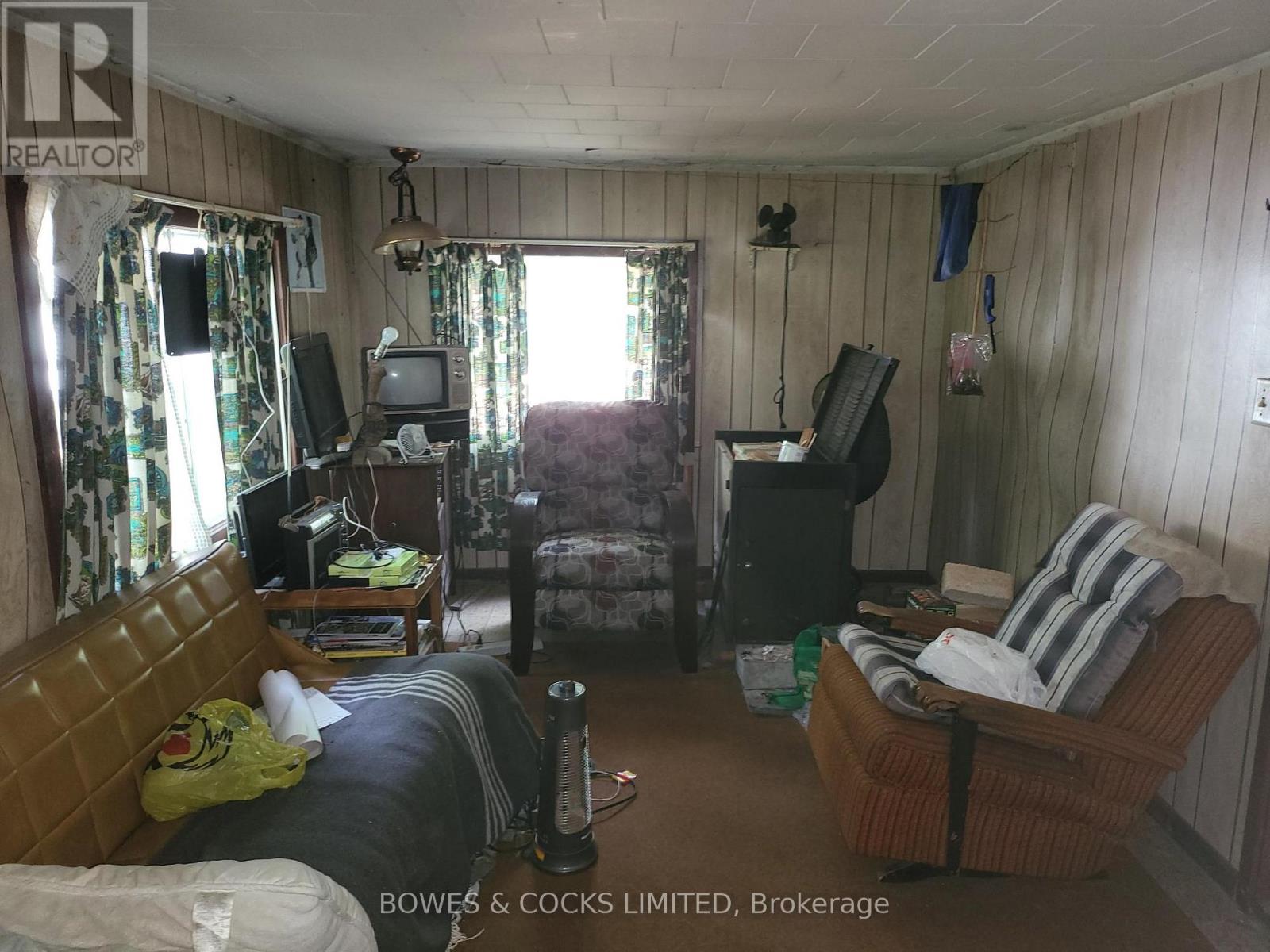 24 Robinson Road, Hastings Highlands (Monteagle Ward), Ontario  K0L 2S0 - Photo 13 - X12243634