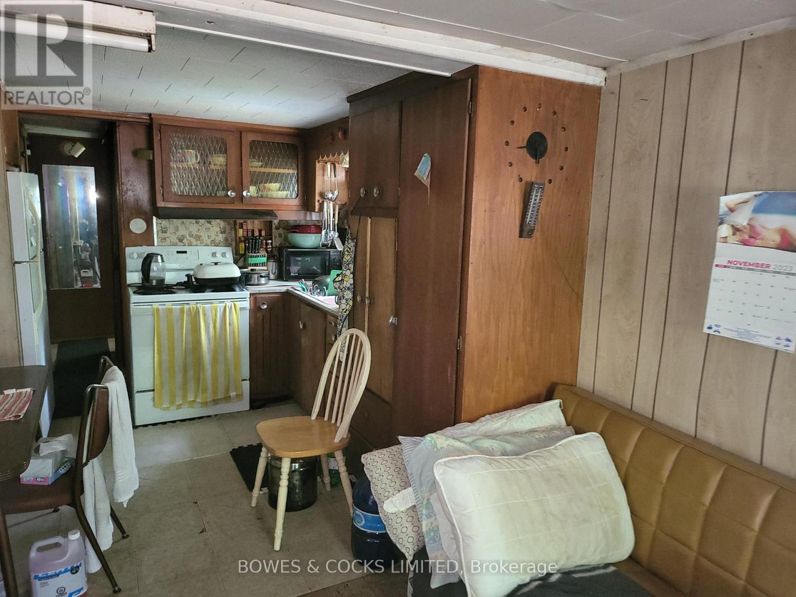 24 Robinson Road, Hastings Highlands (Monteagle Ward), Ontario  K0L 2S0 - Photo 14 - X12243634