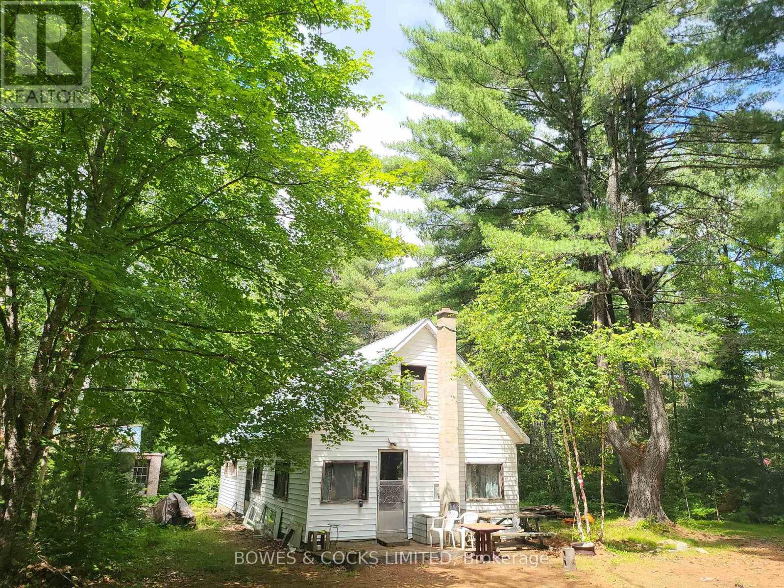 24 Robinson Road, Hastings Highlands (Monteagle Ward), Ontario  K0L 2S0 - Photo 6 - X12243634
