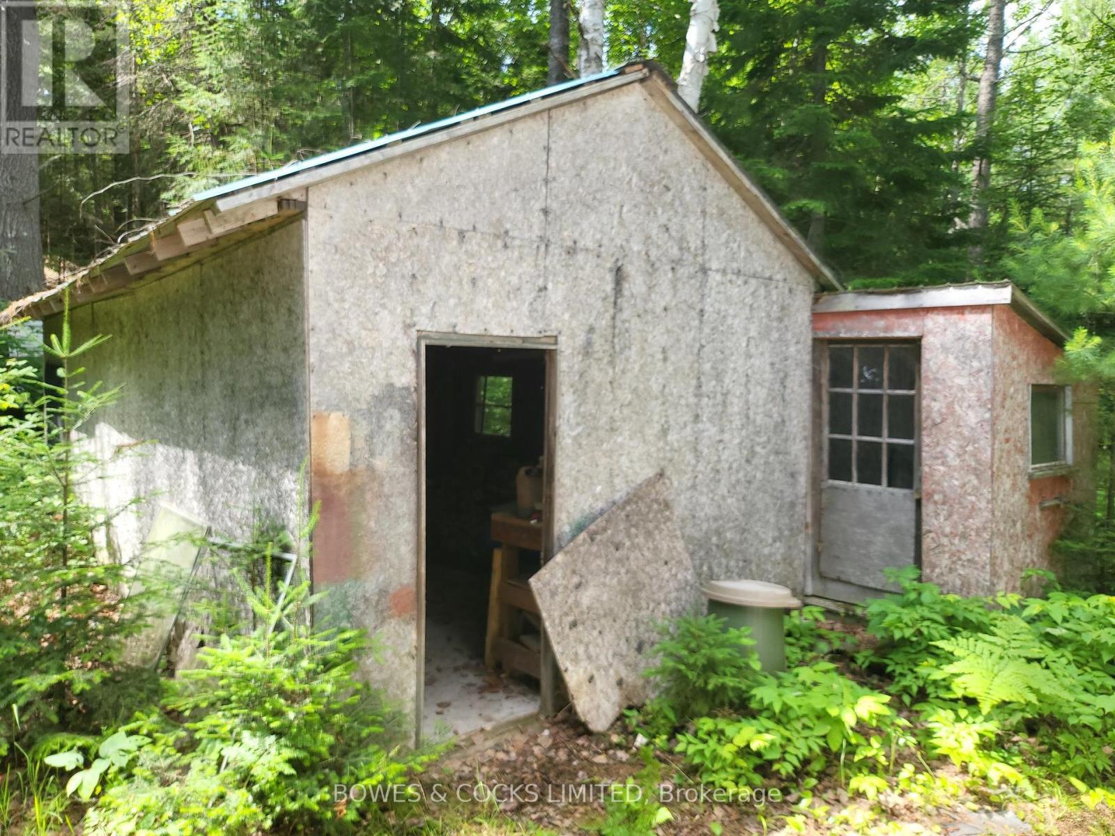 24 Robinson Road, Hastings Highlands (Monteagle Ward), Ontario  K0L 2S0 - Photo 9 - X12243634