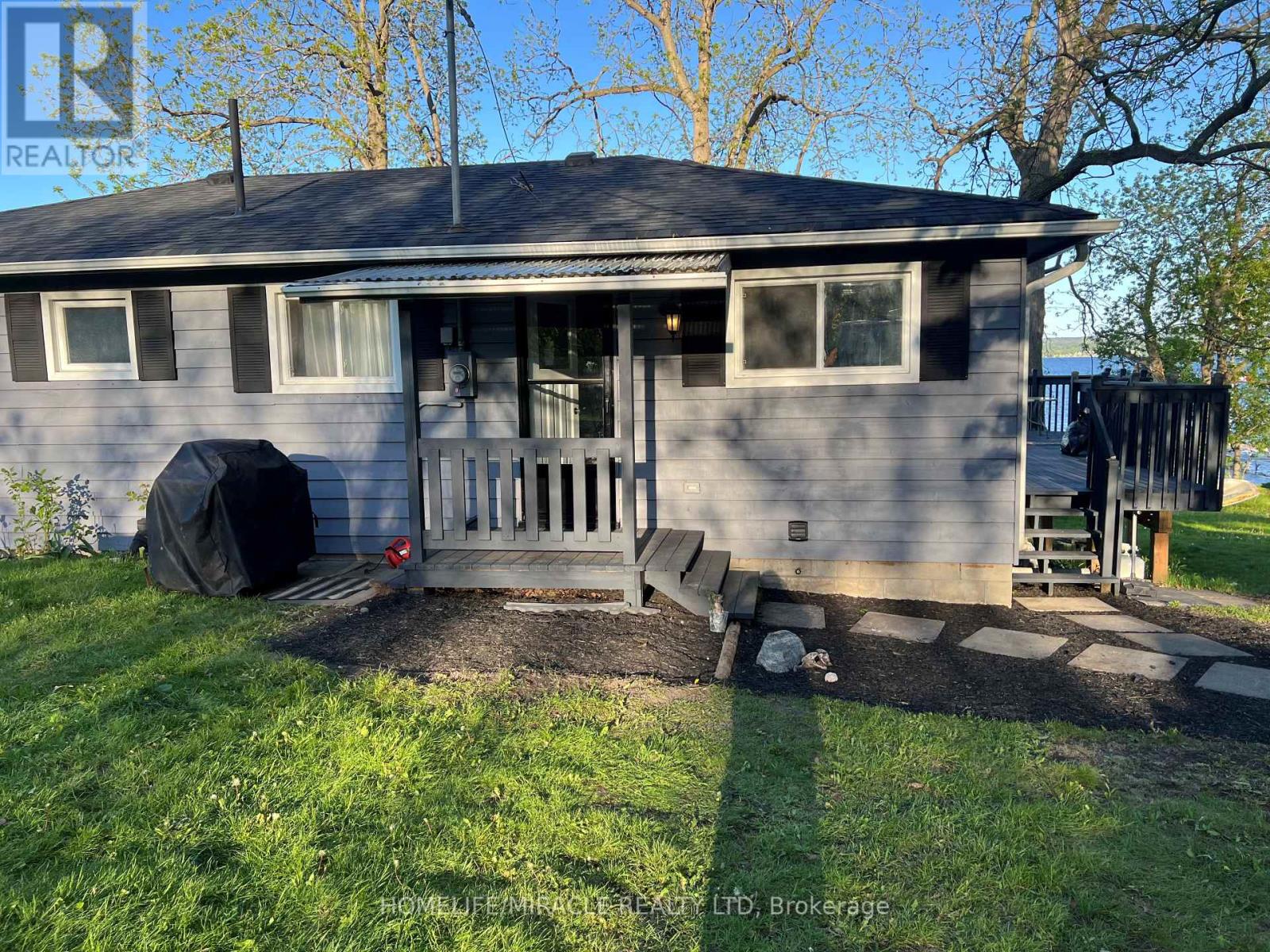 30 IVEY LANE, otonabee-south monaghan, Ontario