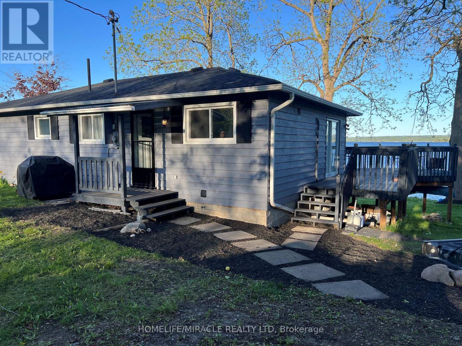 30 Ivey Lane, Otonabee-South Monaghan, Ontario  K9J 6X8 - Photo 2 - X12243898