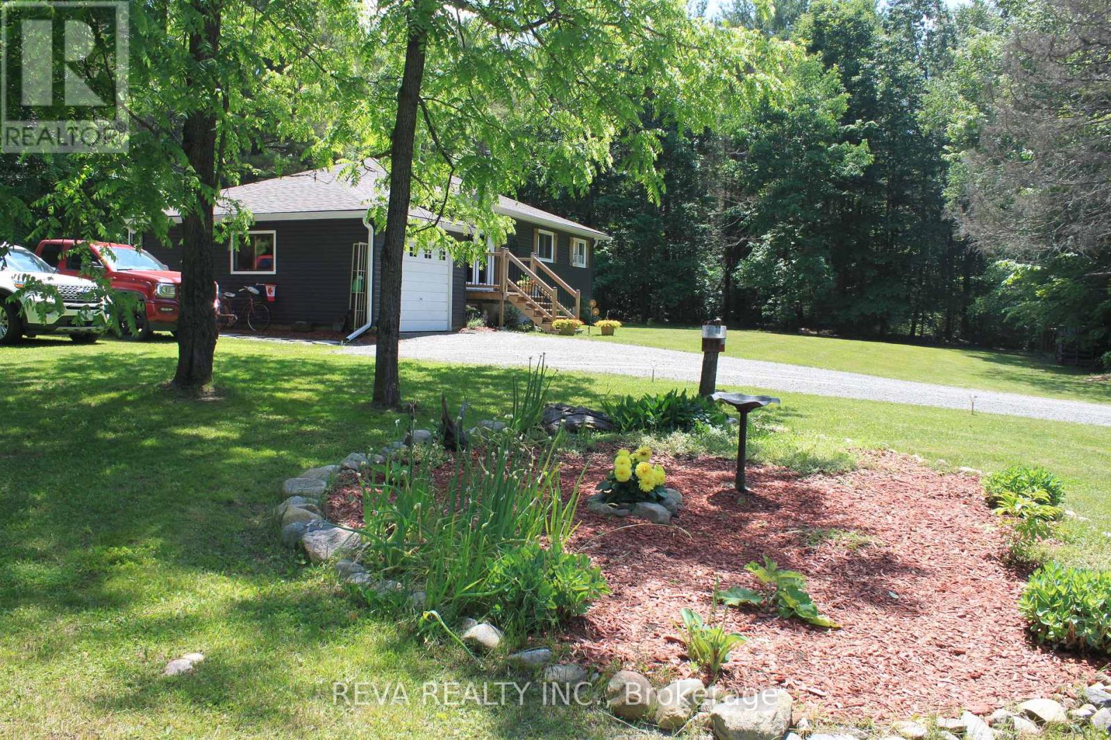 98 Mclean Road, Hastings Highlands (Monteagle Ward), Ontario  K0L 2R0 - Photo 30 - X12244238