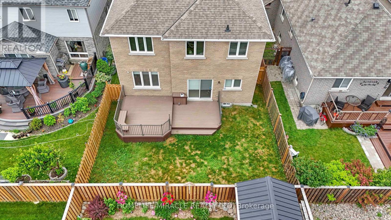 54 Truax Street, Kawartha Lakes (Lindsay), Ontario  K9V 0E3 - Photo 5 - X12244074
