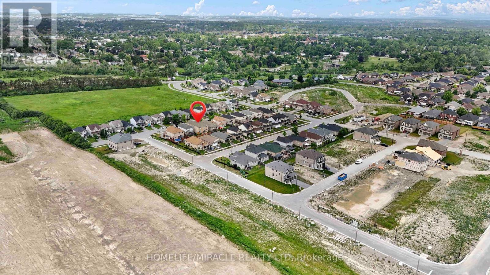 54 Truax Street, Kawartha Lakes (Lindsay), Ontario  K9V 0E3 - Photo 7 - X12244074