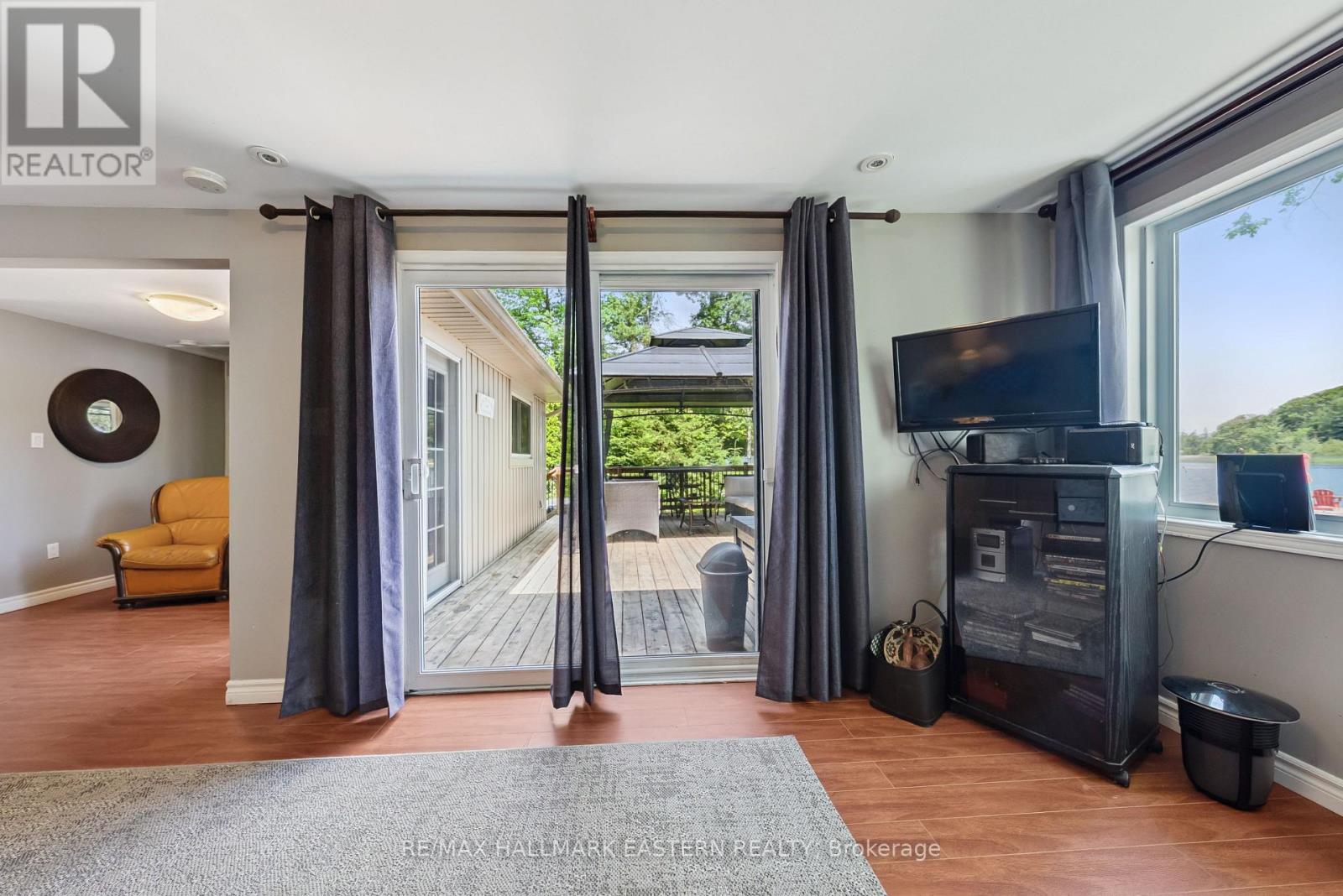 652 Rabbit Run Road, Selwyn, Ontario  K0L 1T0 - Photo 16 - X12244407