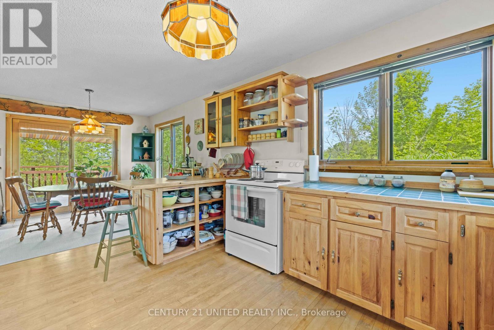 715 Northey's Bay Road, North Kawartha, Ontario  K0L 3E0 - Photo 12 - X12244454