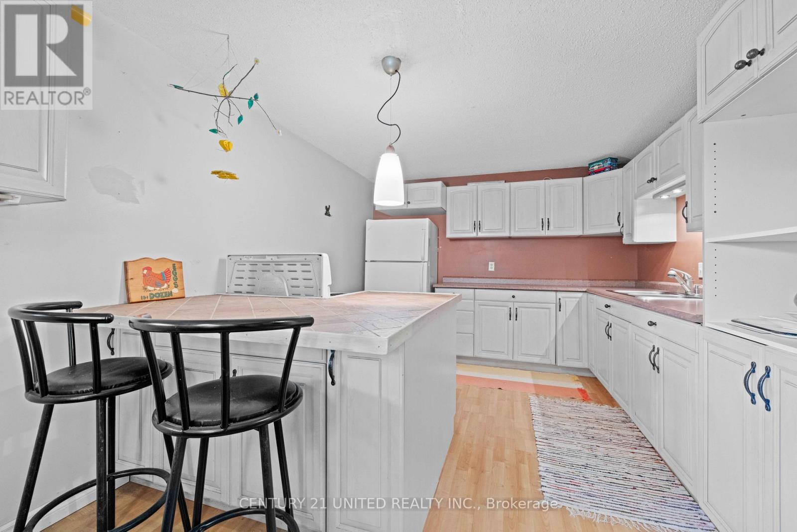 715 Northey's Bay Road, North Kawartha, Ontario  K0L 3E0 - Photo 28 - X12244454