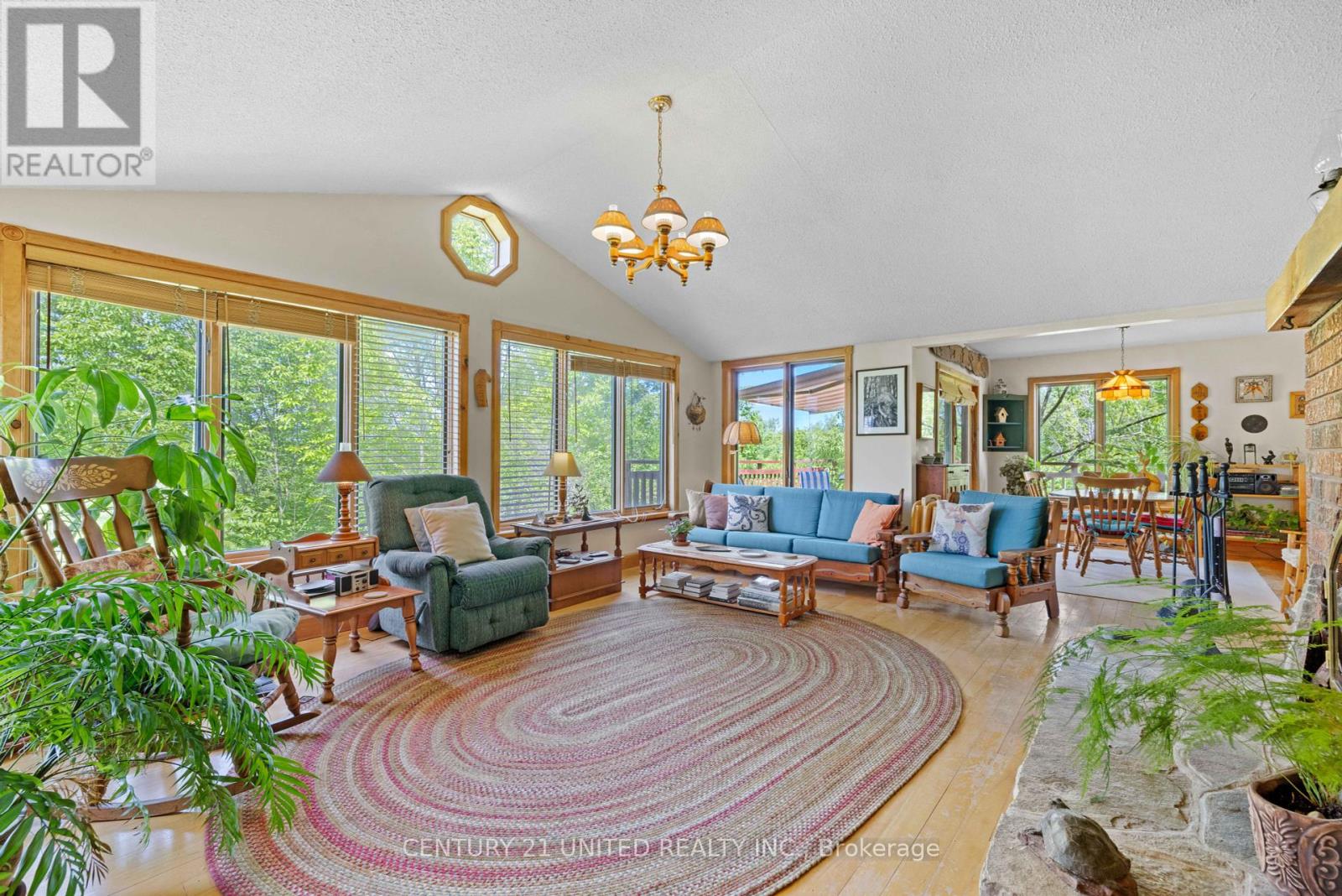 715 Northey's Bay Road, North Kawartha, Ontario  K0L 3E0 - Photo 5 - X12244454