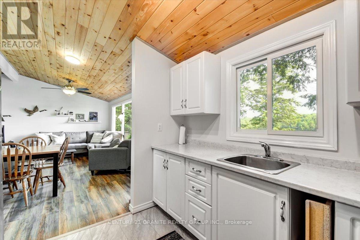71 Fire Route 74 B, North Kawartha, Ontario  K0L 1A0 - Photo 11 - X12244477
