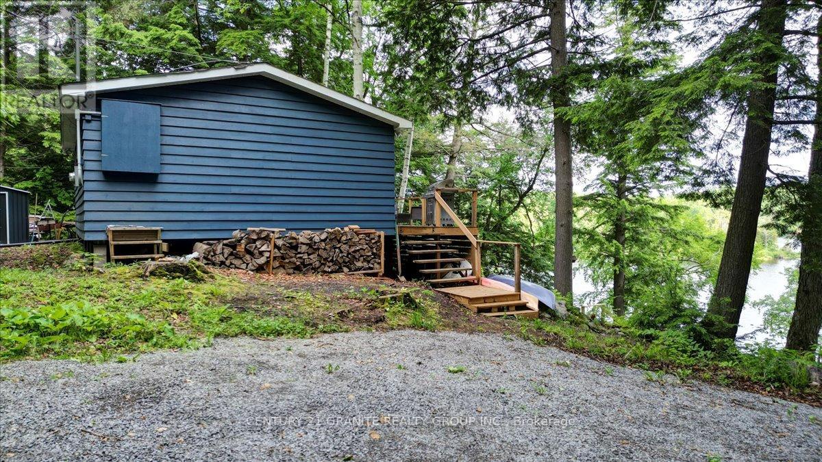 71 Fire Route 74 B, North Kawartha, Ontario  K0L 1A0 - Photo 20 - X12244477