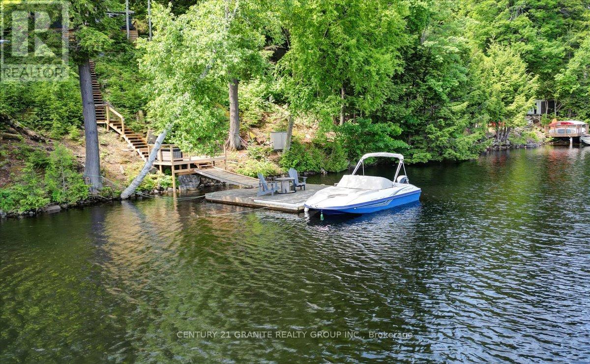 71 Fire Route 74 B, North Kawartha, Ontario  K0L 1A0 - Photo 32 - X12244477