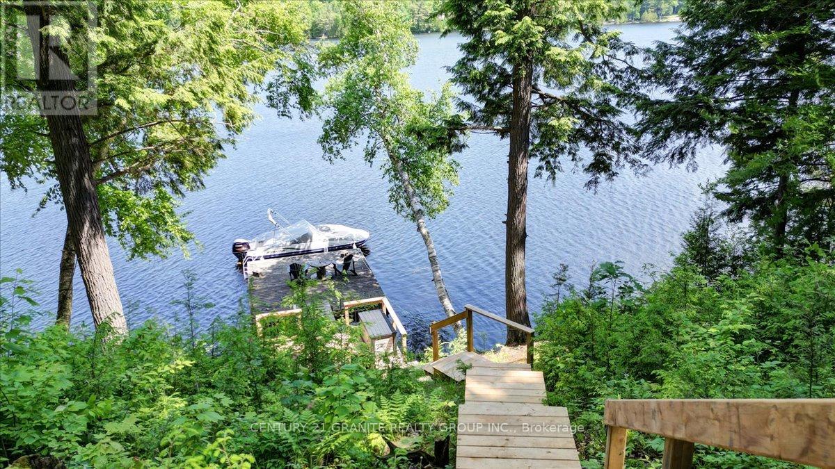 71 Fire Route 74 B, North Kawartha, Ontario  K0L 1A0 - Photo 46 - X12244477