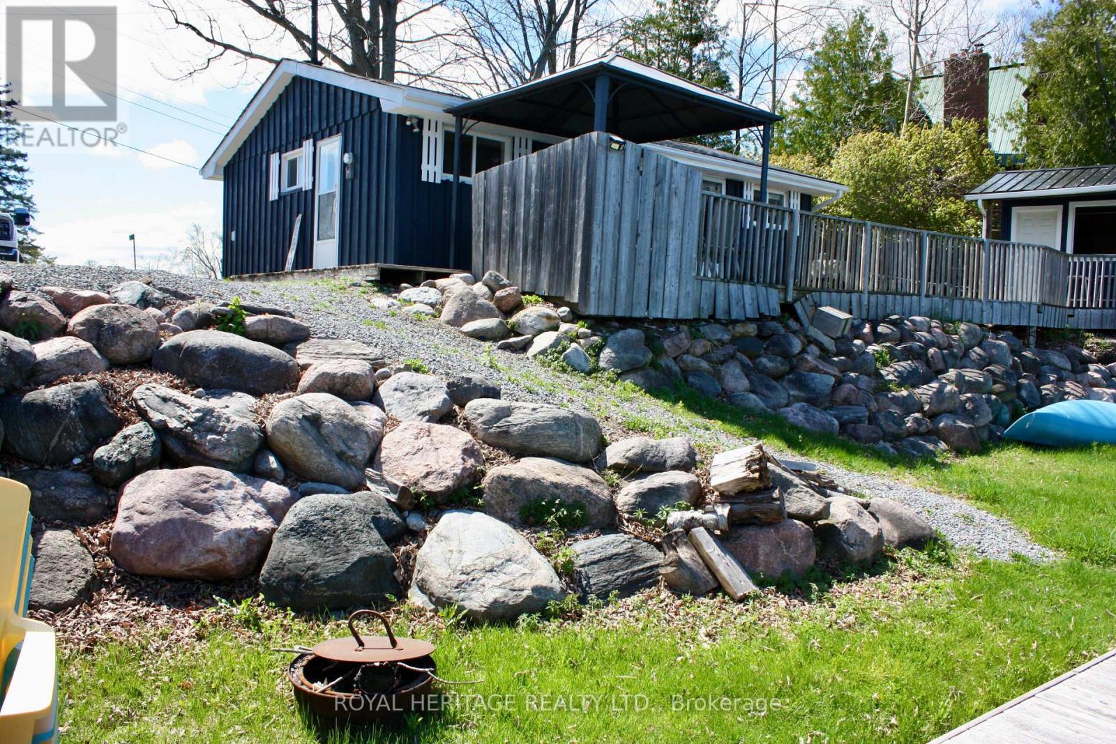 837 Fife's Bay Marina Lane, Selwyn, Ontario  K9J 6X3 - Photo 25 - X12244792